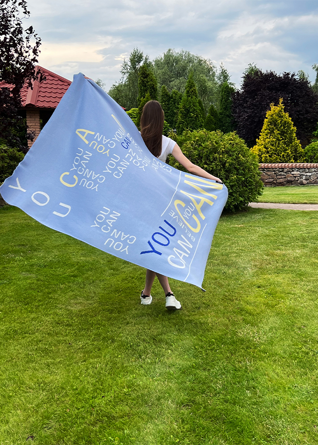 Плед в'язаний в написах YOU CAN 130см. х 180см. блакитний RENEL’ Україна