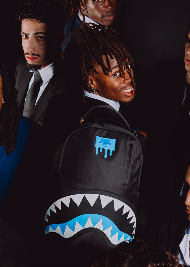 Рюкзак 46см х 15см х 29см для мальчика черный SPRAYGROUND США