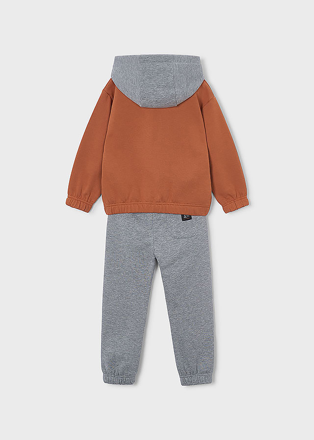 Комплект Пуловер с капюшоном + сірі брюки (легке утеплення) для мальчика терракотовый Mayoral Испания