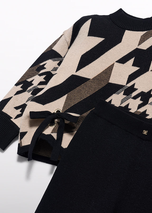 Комплект Пуловер бежевий + штани для дівчинки чорний AbelLula Іспанія